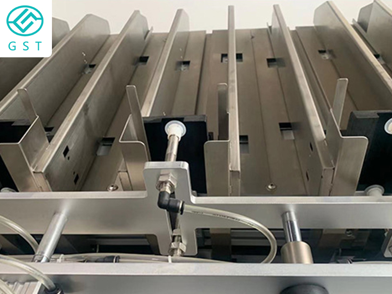 若何把稳面膜灌装封口机的安全卫生? 若何把稳面膜灌装封口机的安全卫生?