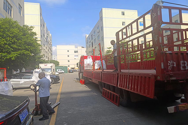 k1体育科技-美东汇成医疗自动化设备今日交付 k1体育科技-美东汇成医疗自动化设备今日交付