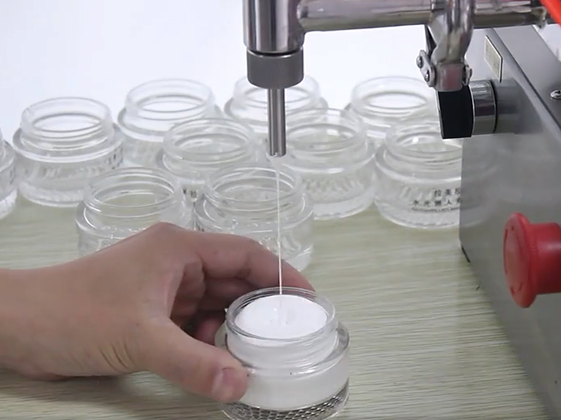 ���͸����װ������������Ч�ܵ�����